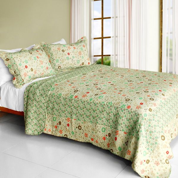 Heavenly Creatures Reversible Vermicelli Quilt Set