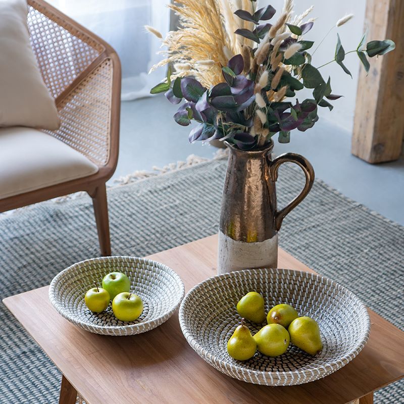 Woven Seagrass Bowls for Bohemian Decor – Two-Tone Brown and Beige