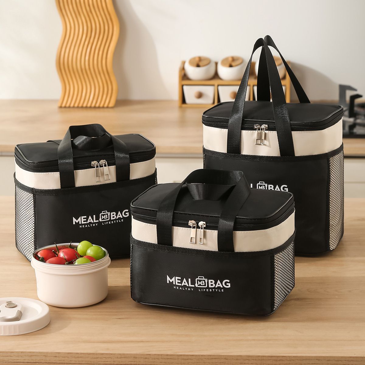 Insulated Meal Tote with Side Mesh Pocket