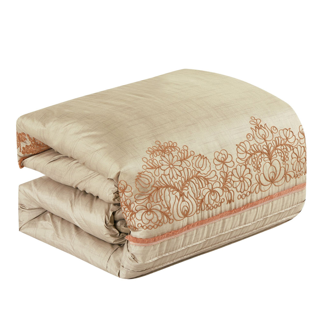 Ketifa Beautiful Motif Comforter Set