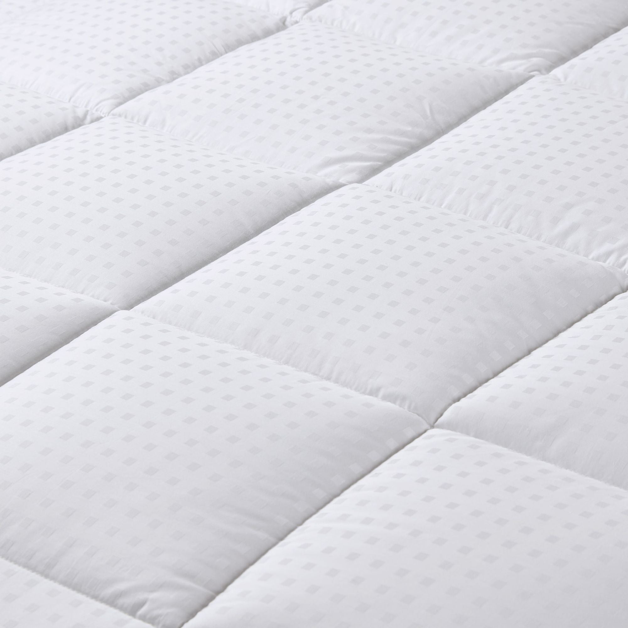 King/Cal King Dobby Cotton Down Alternative Comforter – Warm, Breathable, Oeko-Tex