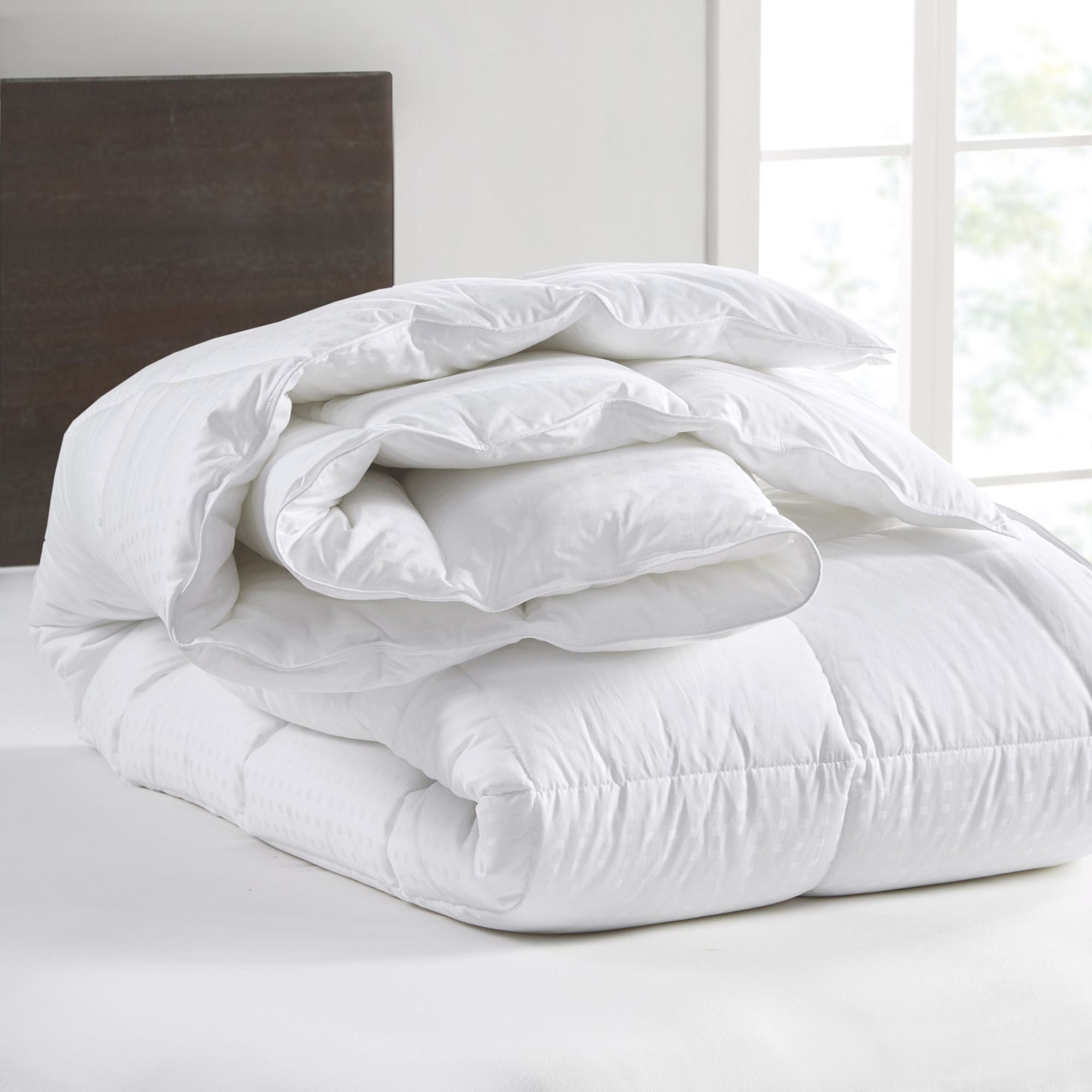 King/Cal King Dobby Cotton Down Alternative Comforter – Warm, Breathable, Oeko-Tex