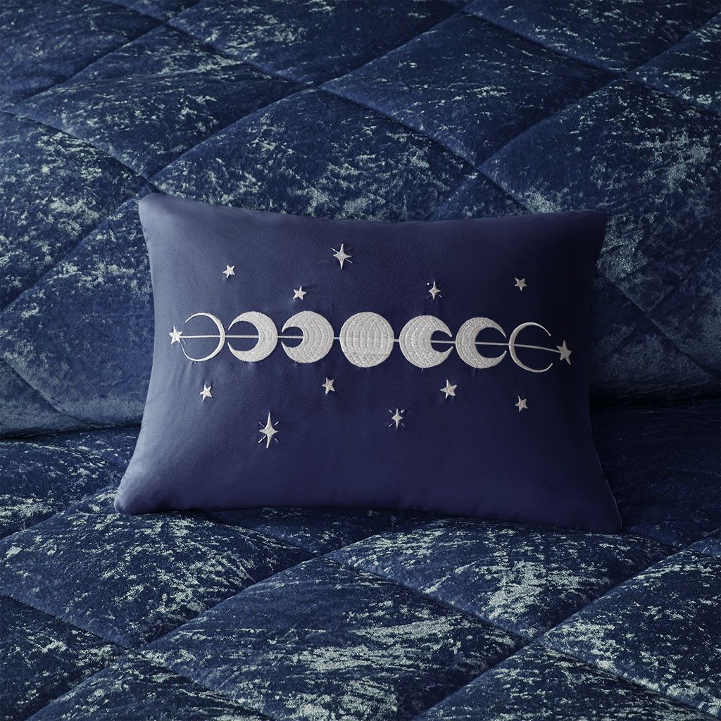 Navy Diamond-Quilted Comforter Set with Accent Pillow