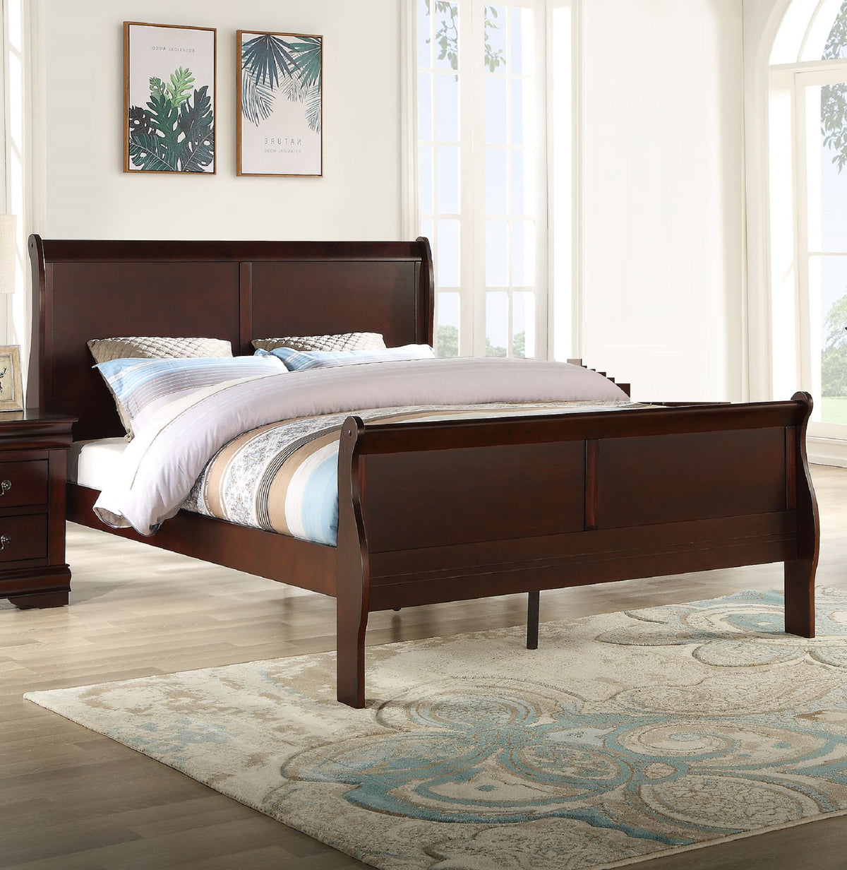Louis Philip Full Panel Sleigh Bed in Cherry Finish