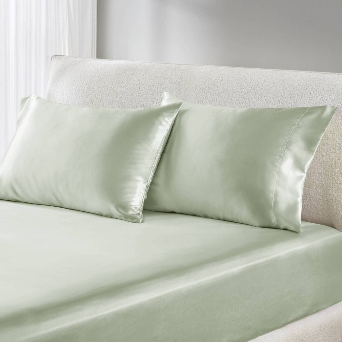 Luxury King Sheet Set – 4 Pillowcases, Wrinkle Free & Silky Soft