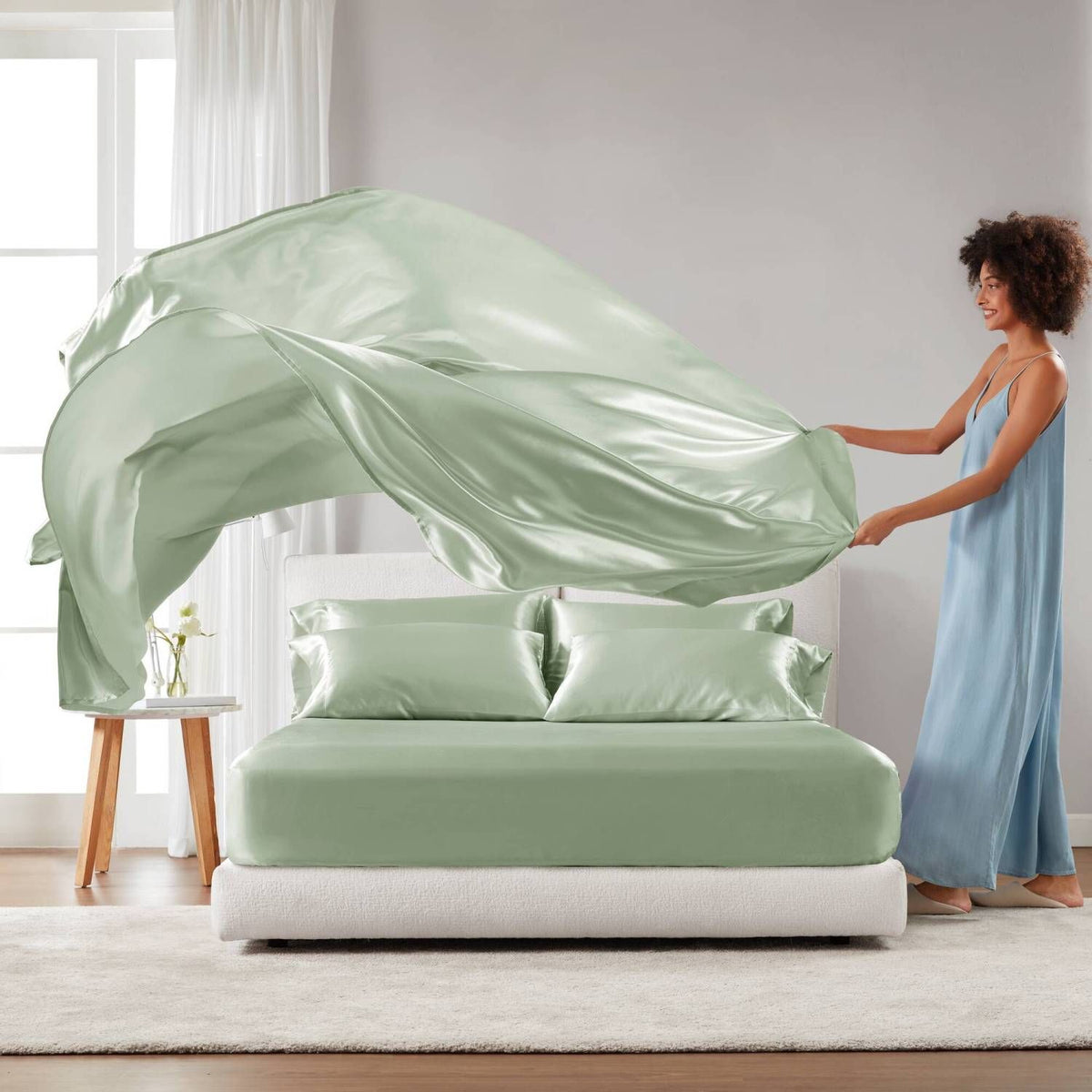 Luxury King Sheet Set – 4 Pillowcases, Wrinkle Free & Silky Soft