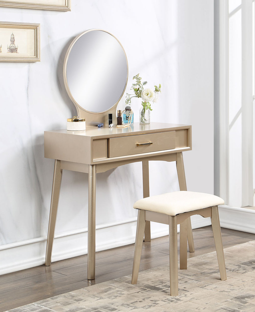 Maly Contemporary Vanity Set with Stool and Mirror