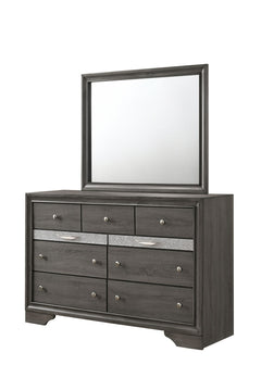 Matrix Traditional 7 Drawer Dresser in Gray – Simple and Functional Storage