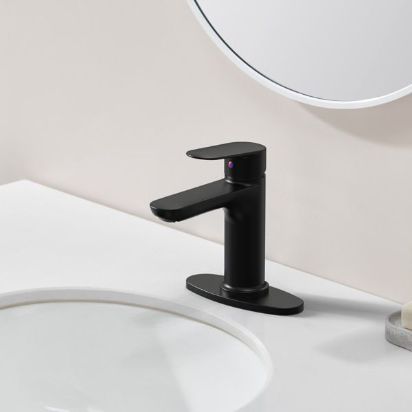 Matte Black Single-Handle Bathroom Faucet