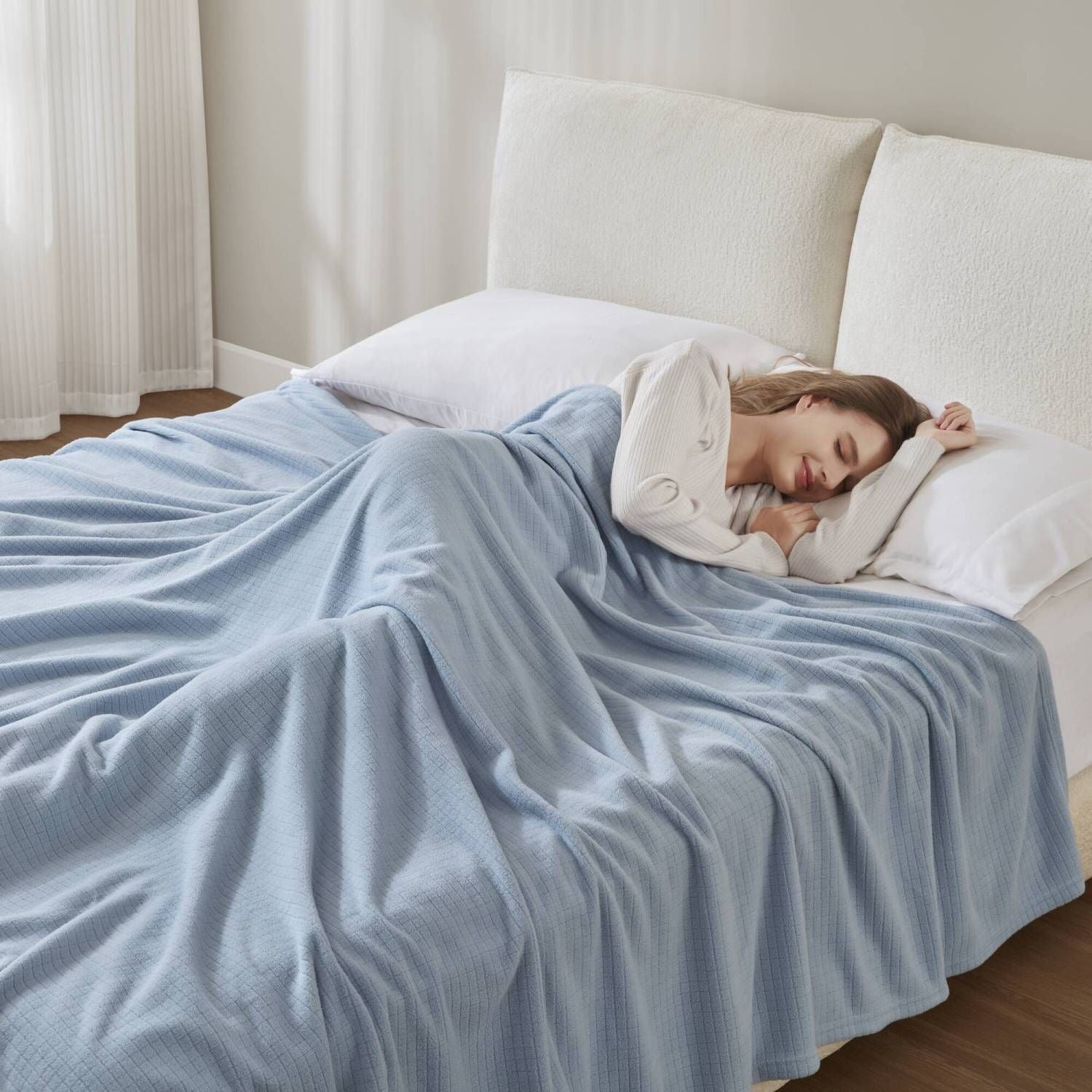 Soft Microfleece Blanket Twin - Anti-Pilling, Machine Washable