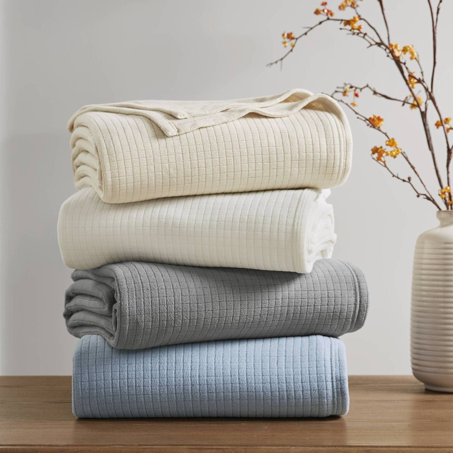 Soft Microfleece Blanket Twin - Anti-Pilling, Machine Washable