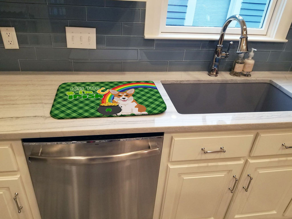 Red Pembroke Corgi St. Patrick's Day Drying Mat