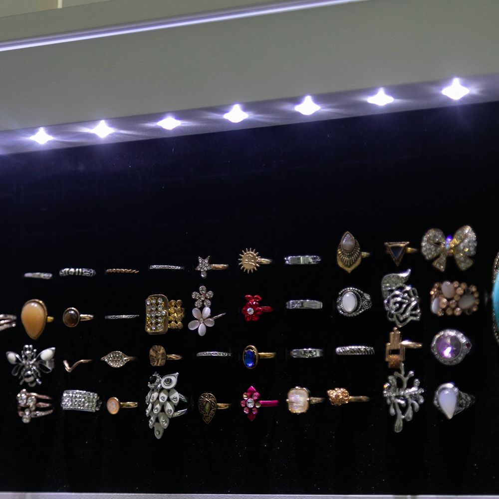 Jewelry Storage Mirror Cabinet with LED Lights, Drawers, and Locking Door