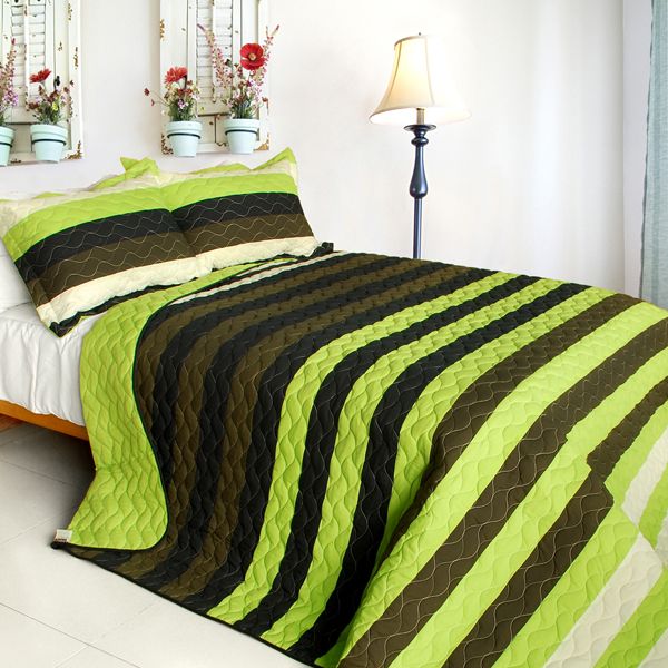 Olive Vermicelli-Quilted Patchwork Quilt Set