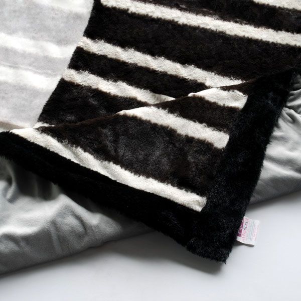 Romantic Trip Animal Patchwork Throw Blanket