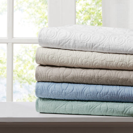 Oversized Quilted Throw in Ivory