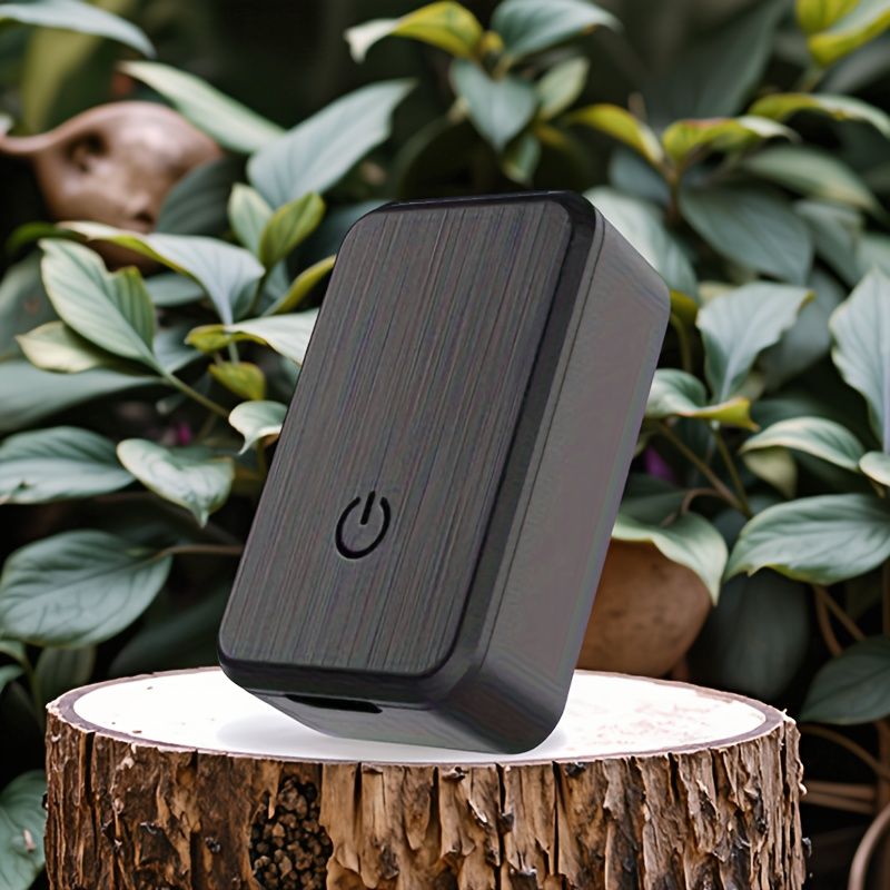 Portable Magnetic GPS Vehicle Locator with Geofencing Alerts - Black -1pcs