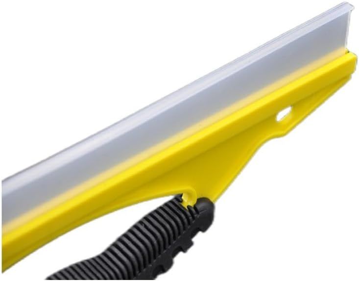 Flexible-Edge Windshield Detailing Squeegee