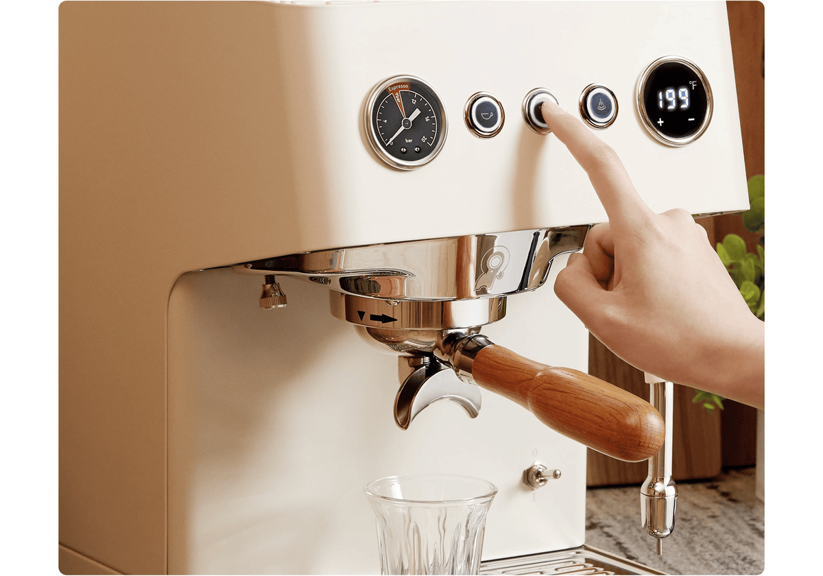 American-Style Semi-Automatic Espresso Machine with 15Bar Pressure and Steam Milk Frother