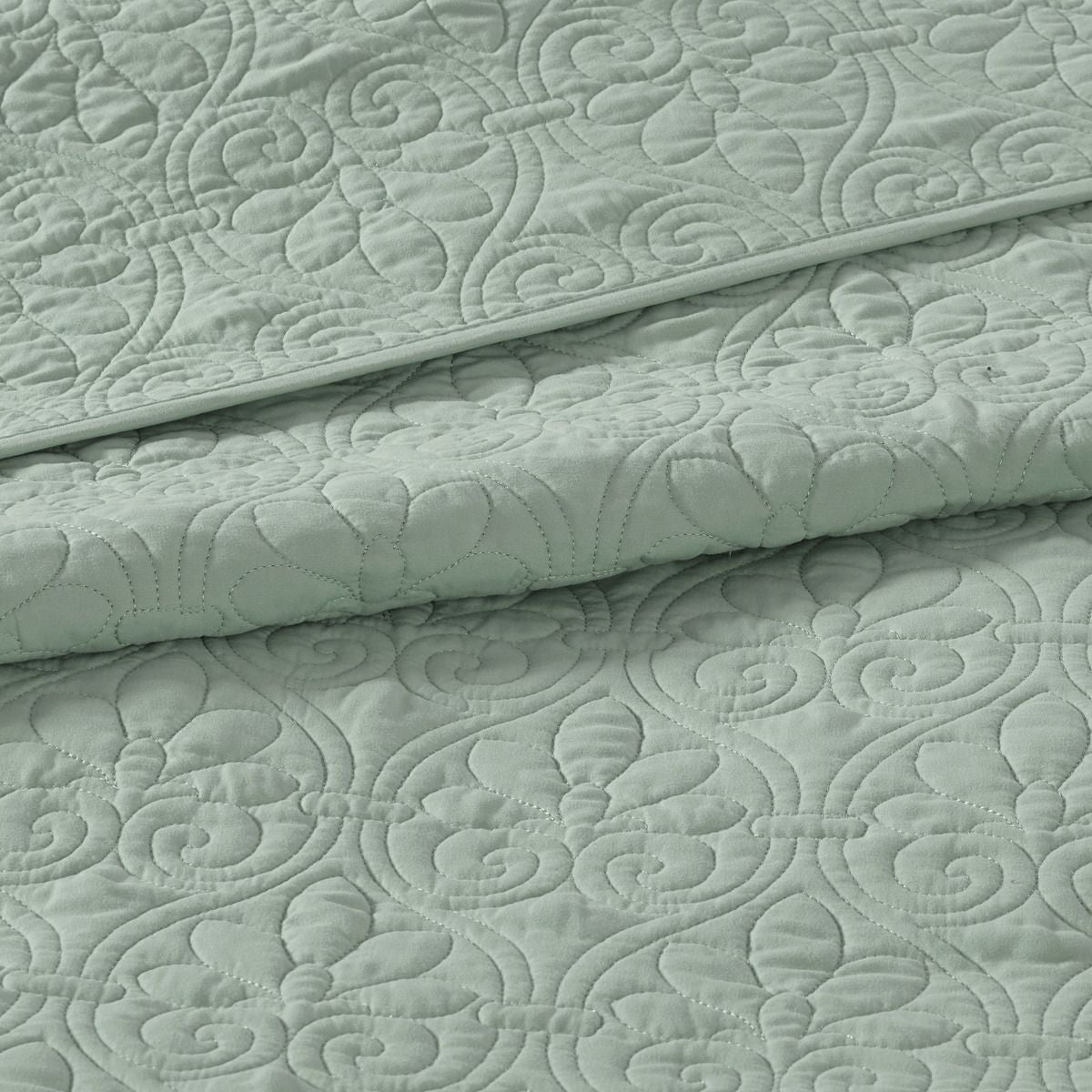 Seafoam Reversible Twin Bedspread Set