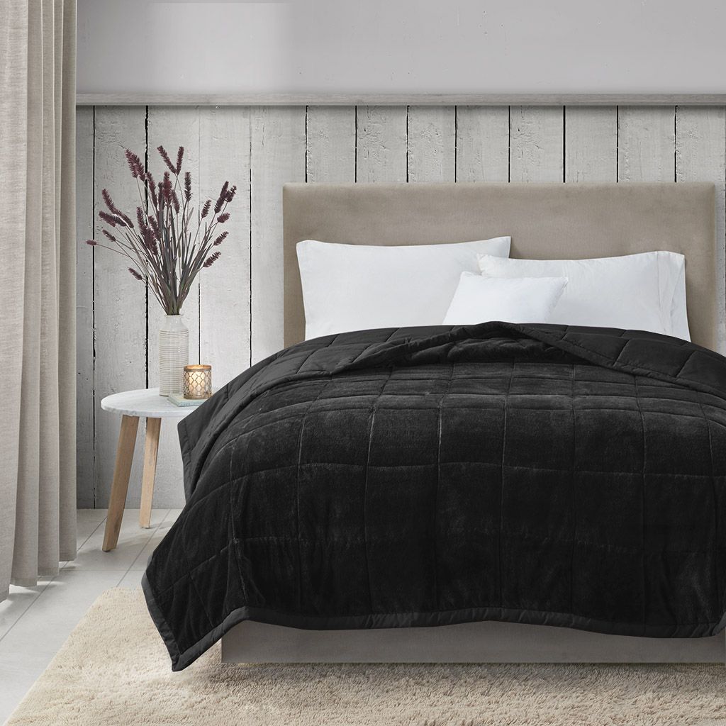 Reversible Smart Temperature Down-Alternative Blanket