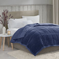 Reversible HeiQ Temperature-Regulating Blanket