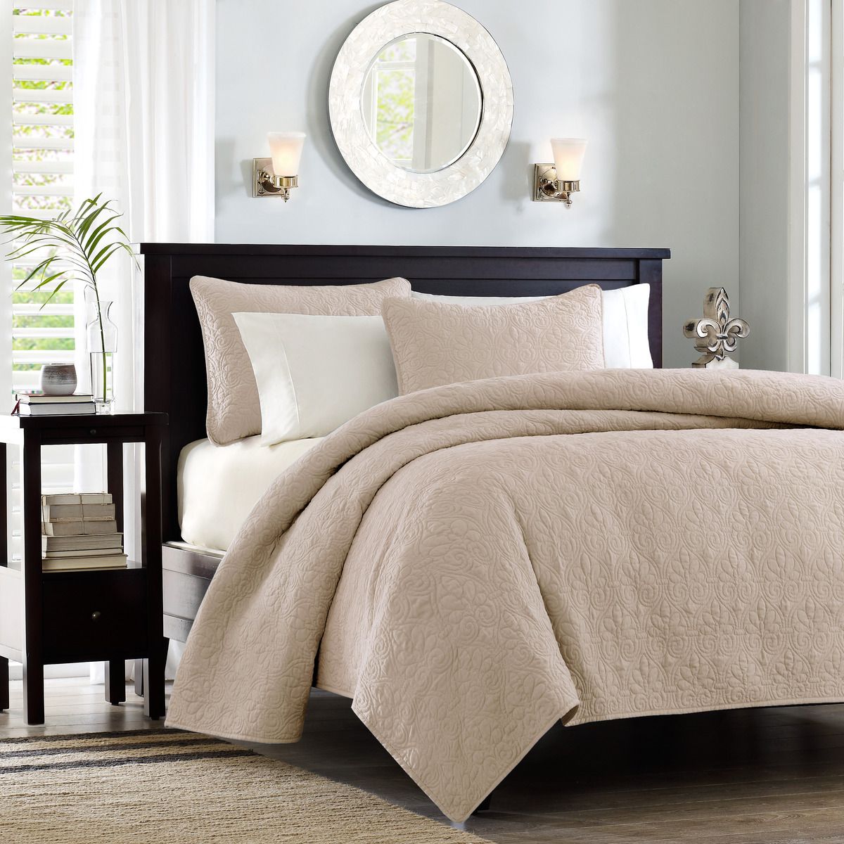 Khaki Reversible Quilt Set with Classic Stitching