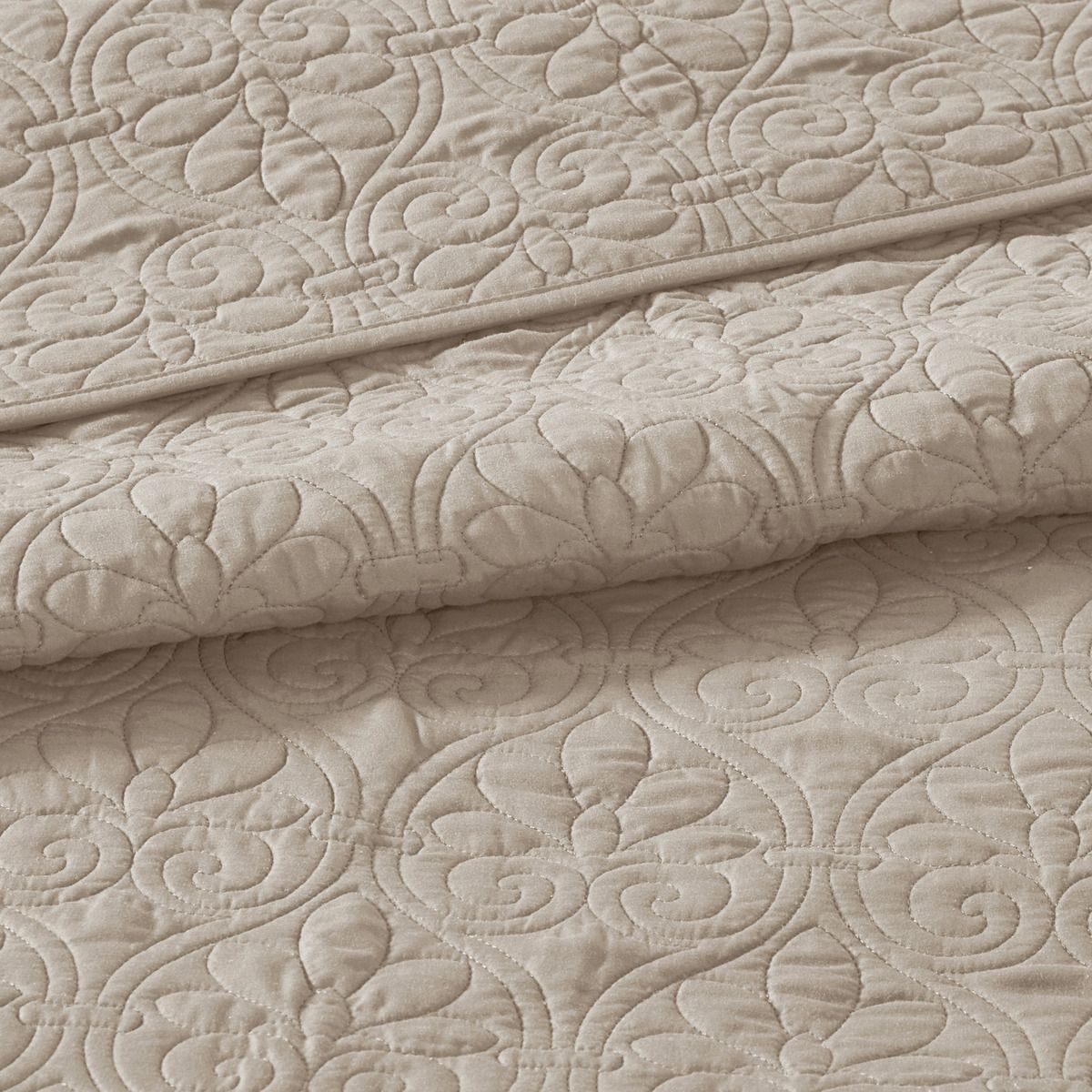 Khaki Reversible Quilt Set with Classic Stitching
