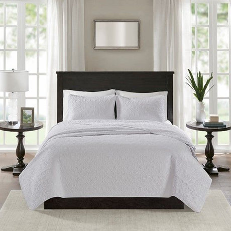 Reversible Quilt Set with Antimicrobial Treatment – Twin/Twin XL