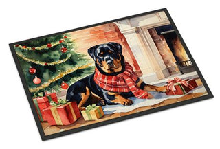 Rottweiler Cozy Christmas Indoor-Outdoor Doormat