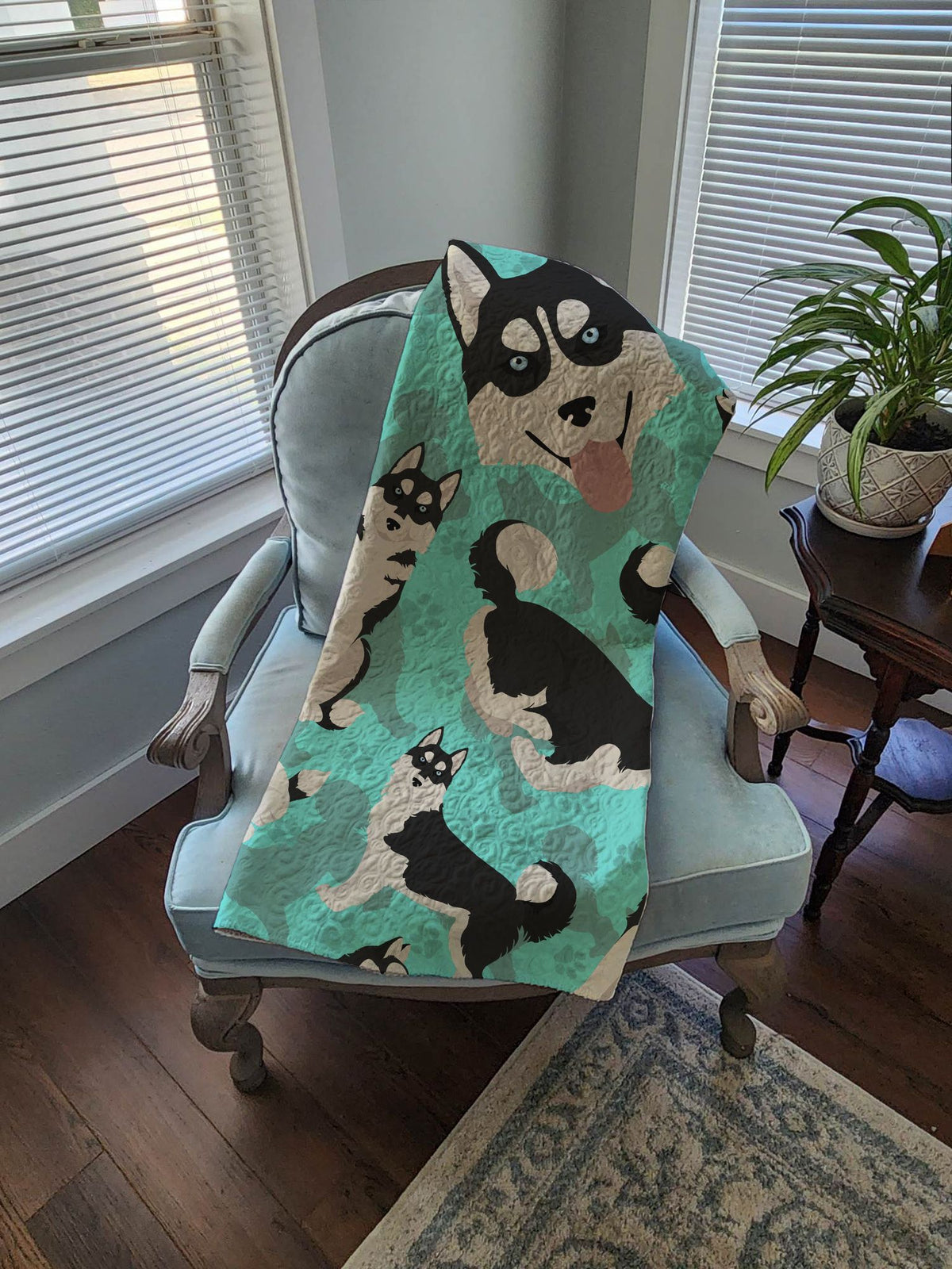 Siberian Husky Artwork Quilted Throw Blanket