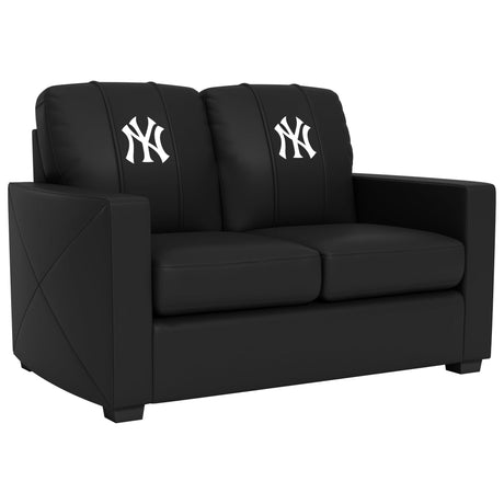 Silver New York Yankees Logo Loveseat