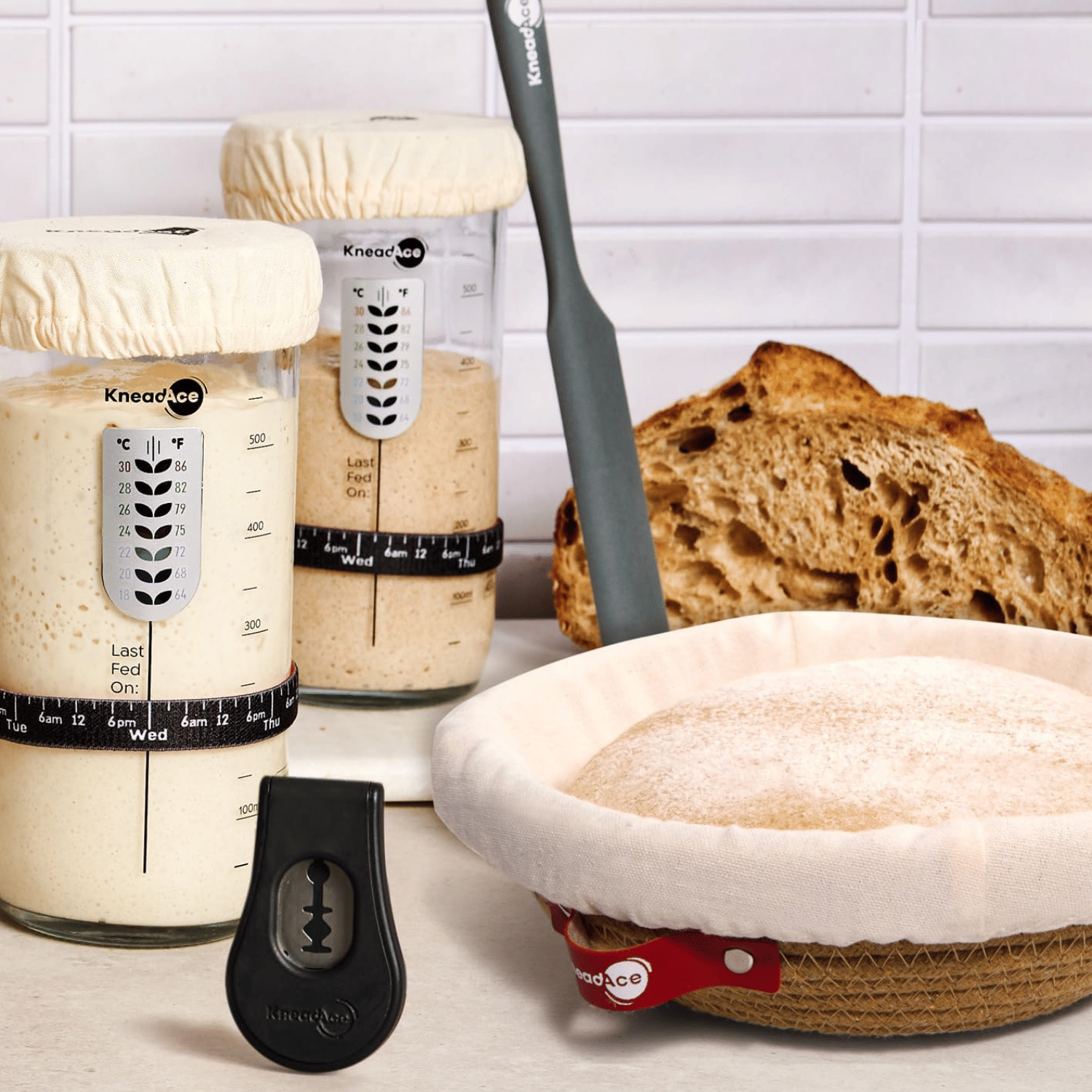 All-in-One Sourdough Baking Kit – Jar, Banneton Baskets, Scoring Lame