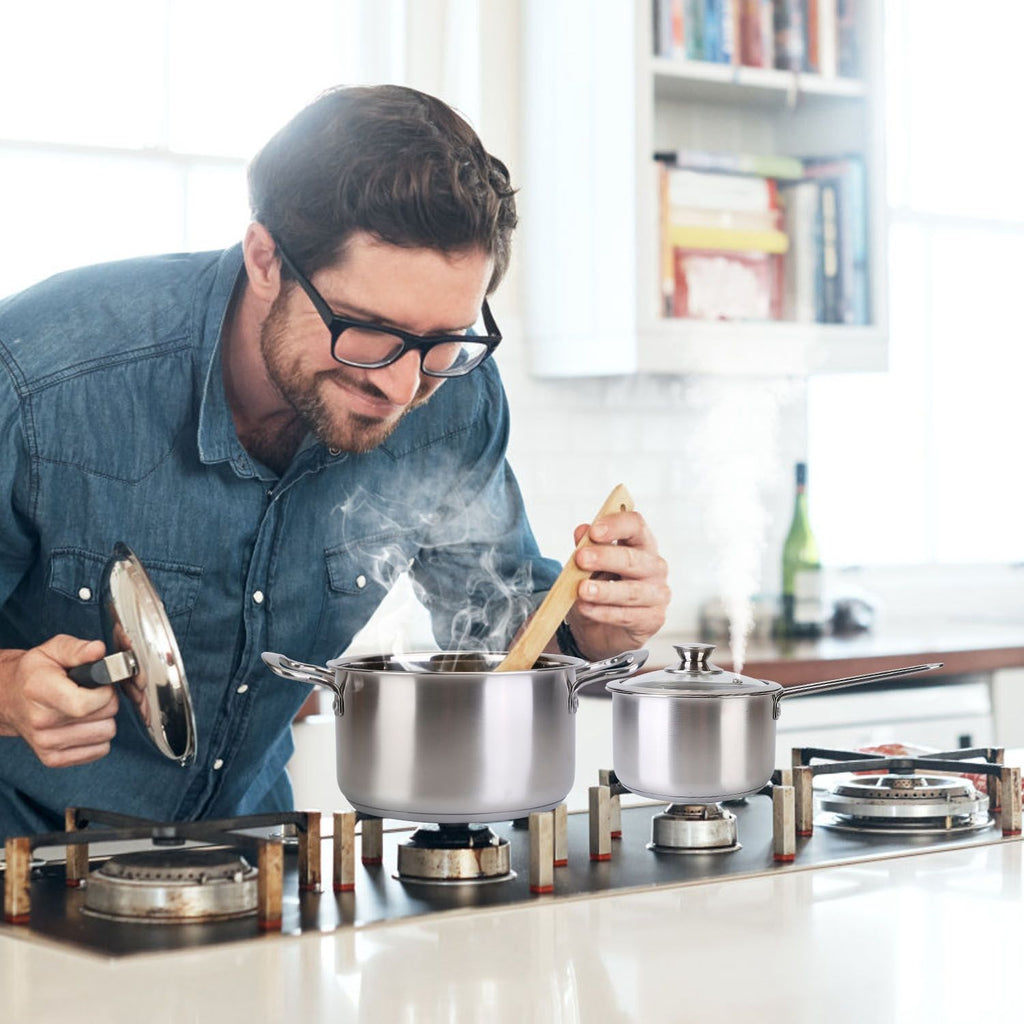 Versatile Cookware Set for Everyday Meals