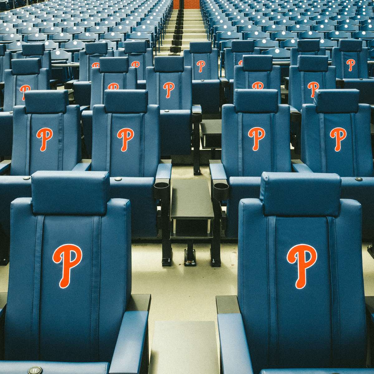 SuiteMax 3.5 VIP Seat – Washington Nationals City Connect Edition