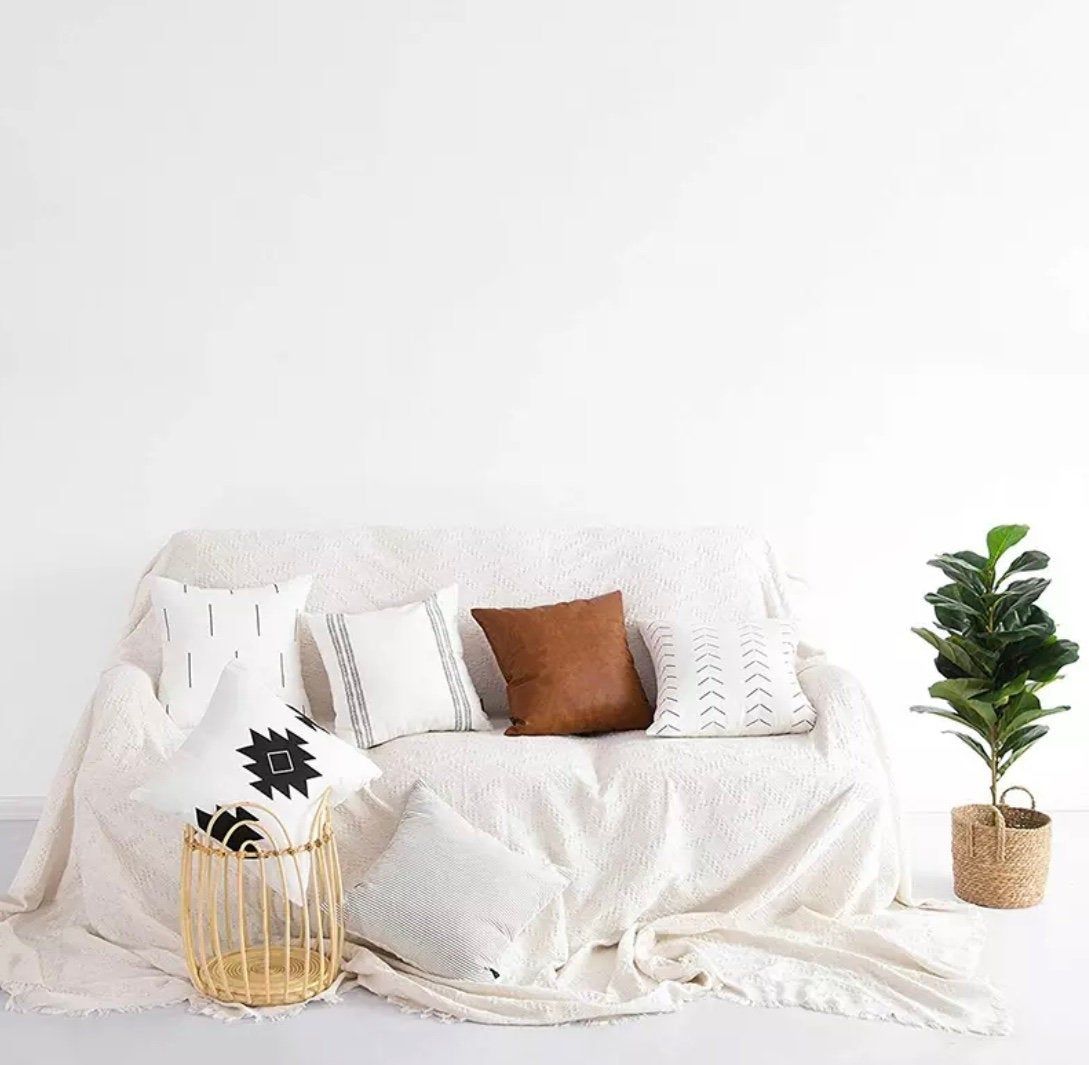 Modern Minimal Throw Pillow Covers – 6-Pack Vegan Leather Accent Pillows