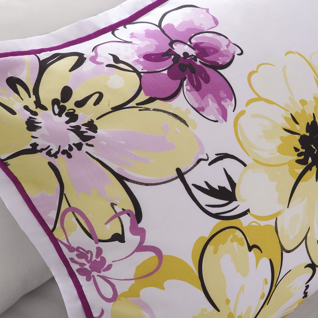 Bright Floral Twin and Twin XL Comforter Set