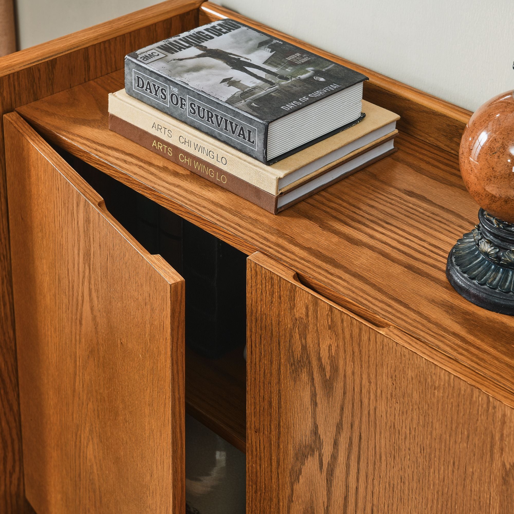 Walnut Mid-Century Sideboard with Spacious Storage