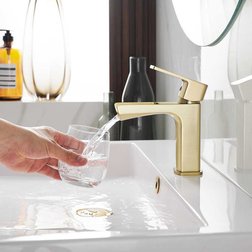 Modern Single-Handle Waterfall Bathroom Faucet