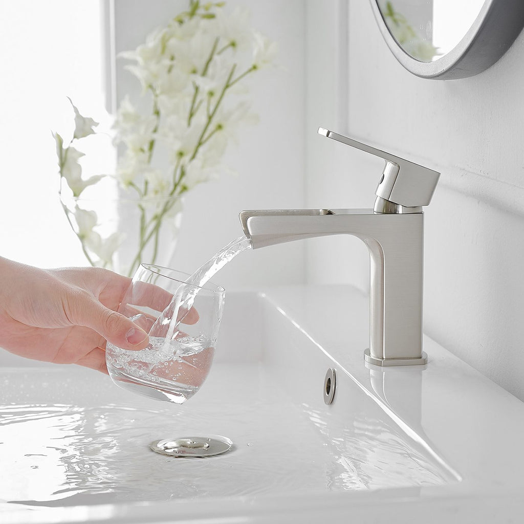 Modern Single-Handle Waterfall Bathroom Faucet