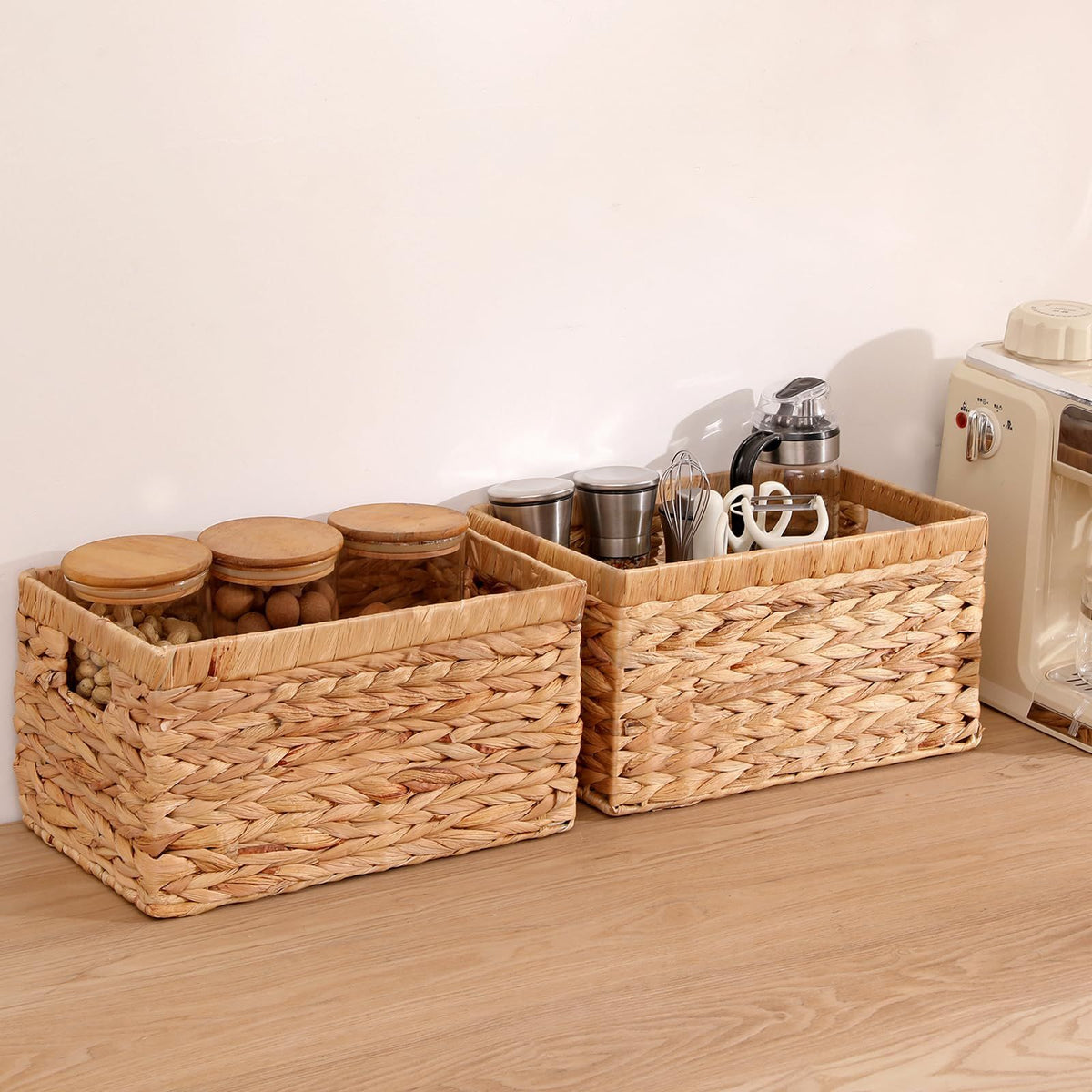 Hand-Woven Water Hyacinth Storage Basket – Natural & Multi-Purpose